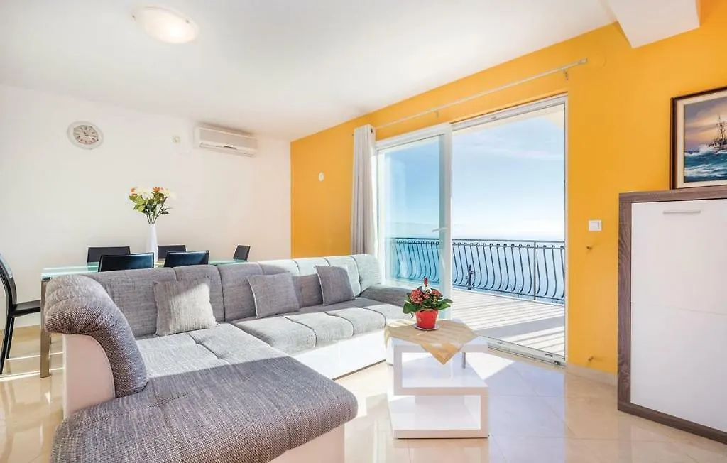 Apartments Sara Lovran Croatia