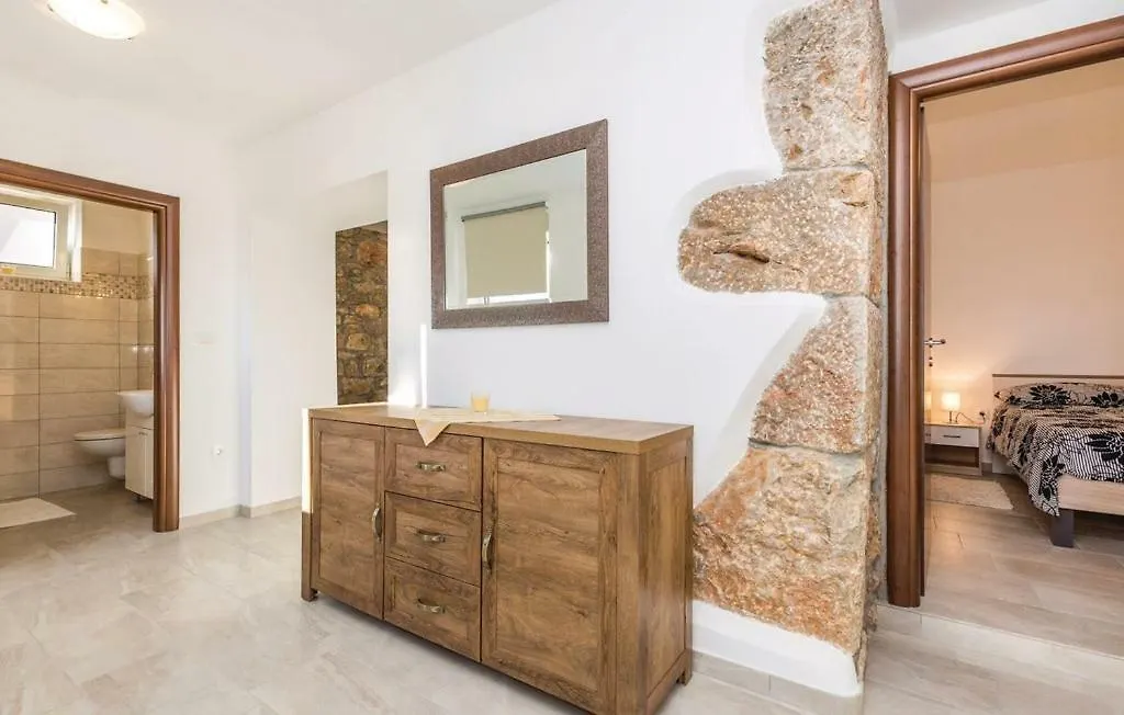 Apartments Sara Lovran Croatia