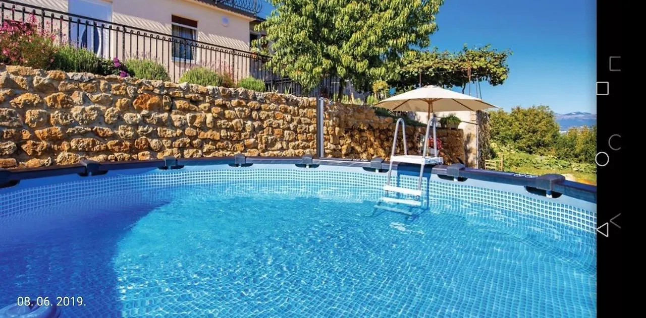 Apartments Sara Lovran 0*,  Croatia